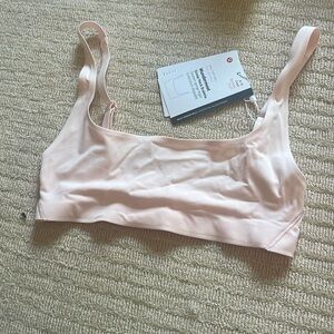 Lulu lemon pink sports bra